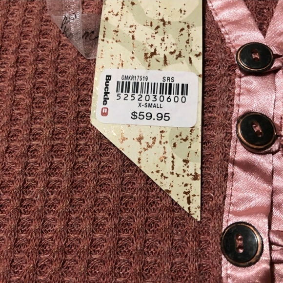 Gimmicks by BKE top NWT size XS - Picture 2 of 4